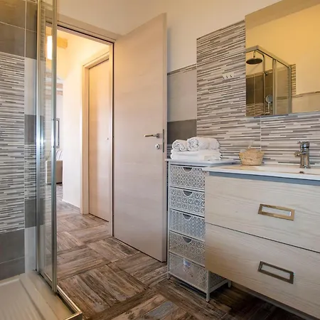 Diamante D Apartment